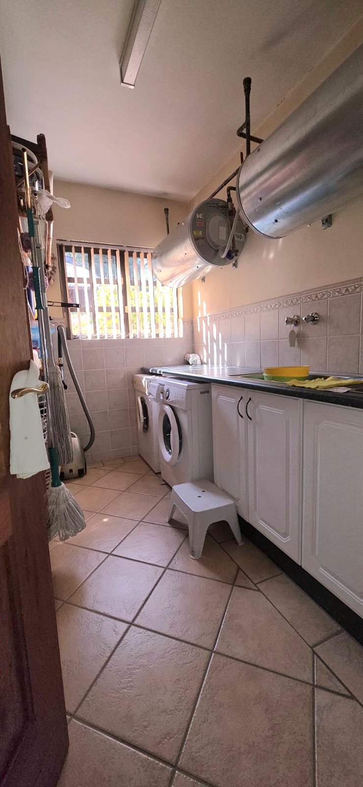 4 Bedroom Property for Sale in Caribbean Beach Club North West
